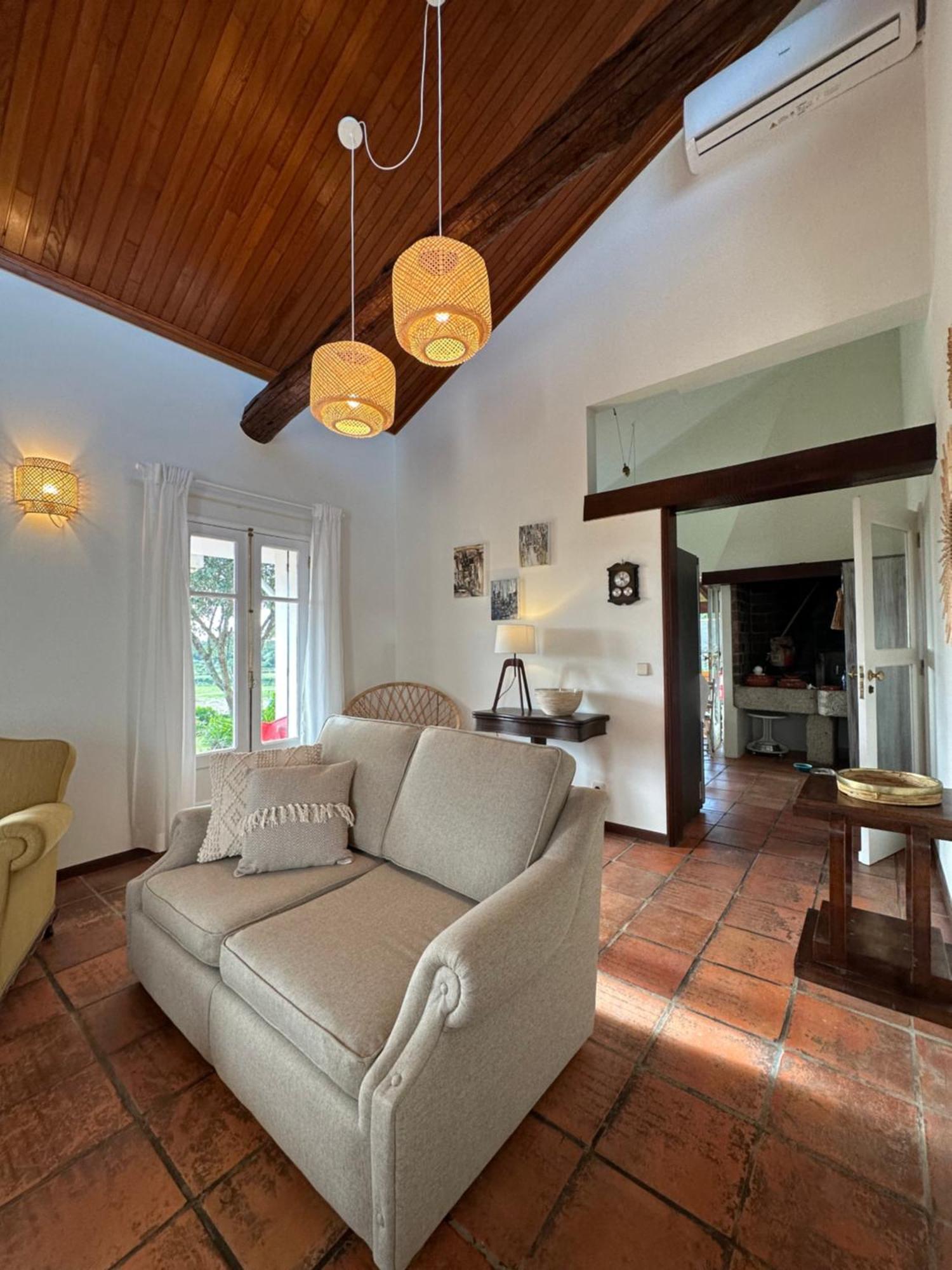 Cozy Villa Cristelo - Family & Friends Phòng bức ảnh