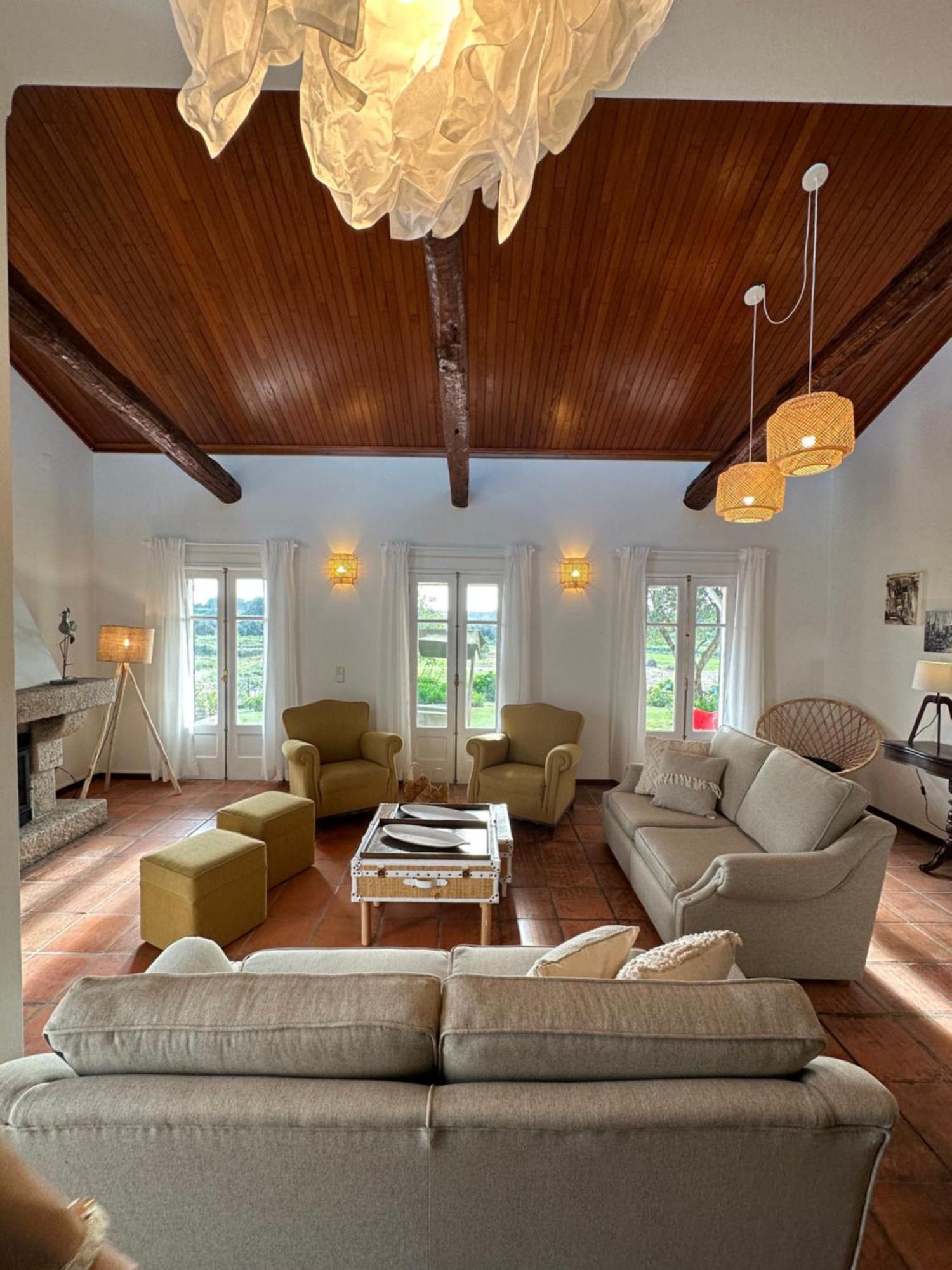 Cozy Villa Cristelo - Family & Friends Phòng bức ảnh